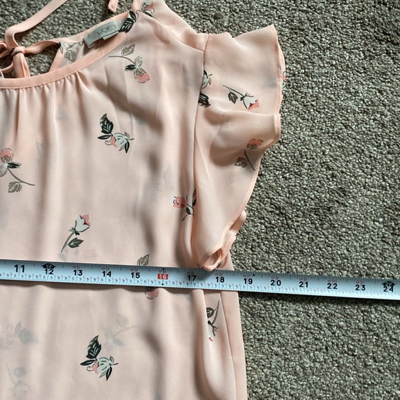 Women’s Loft Polyester Top - Medium - Picture 3 of 6